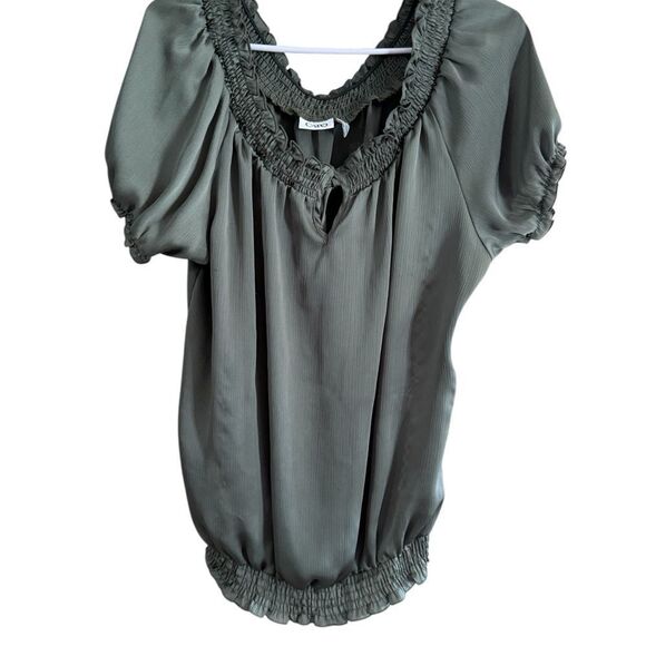 Cato Green Puff Sleeve Ruffled Blouse - Picture 7 of 9